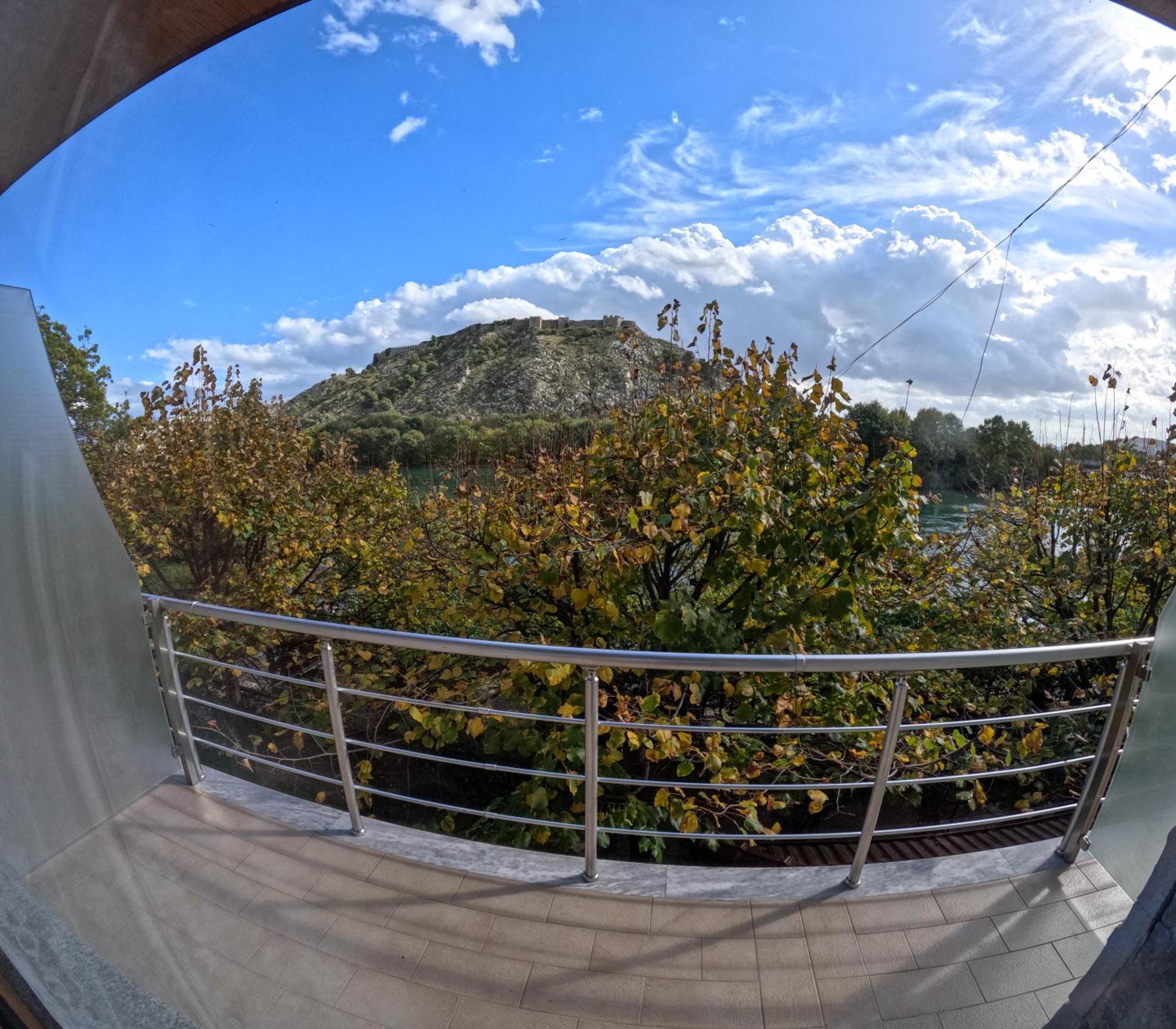 Buna Park Hotel Shkodër Екстериор снимка