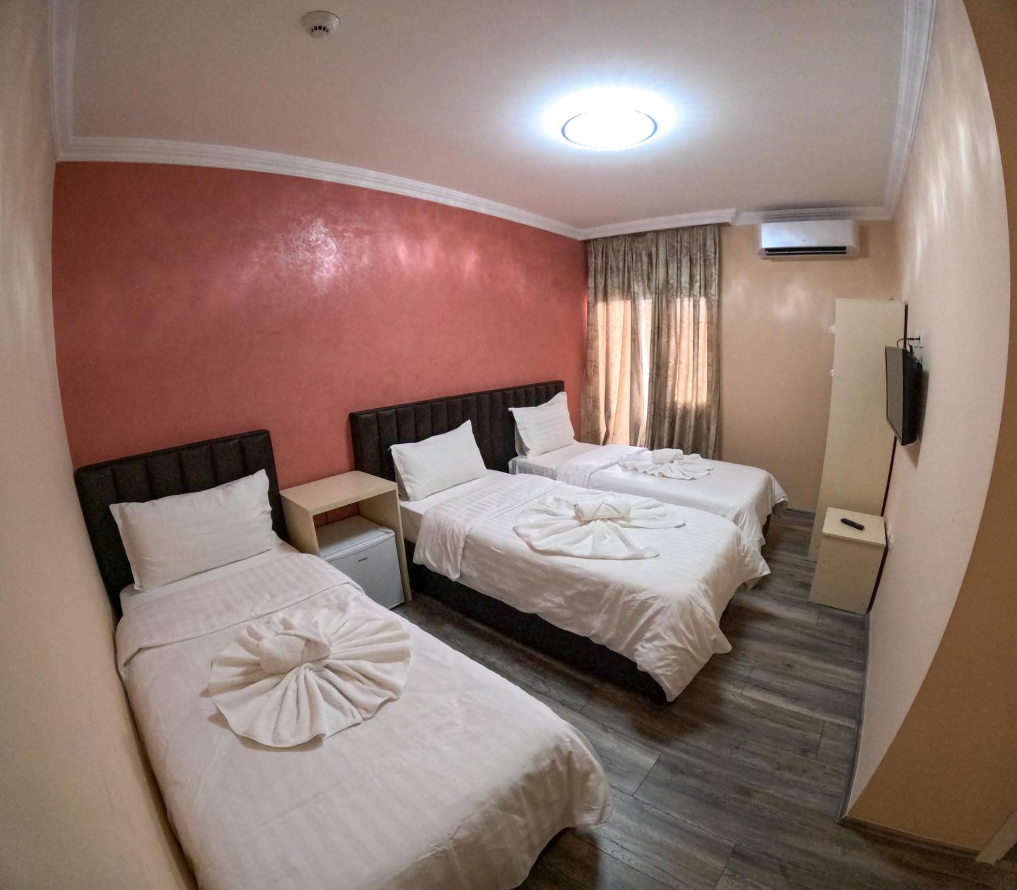 Buna Park Hotel Shkodër Екстериор снимка