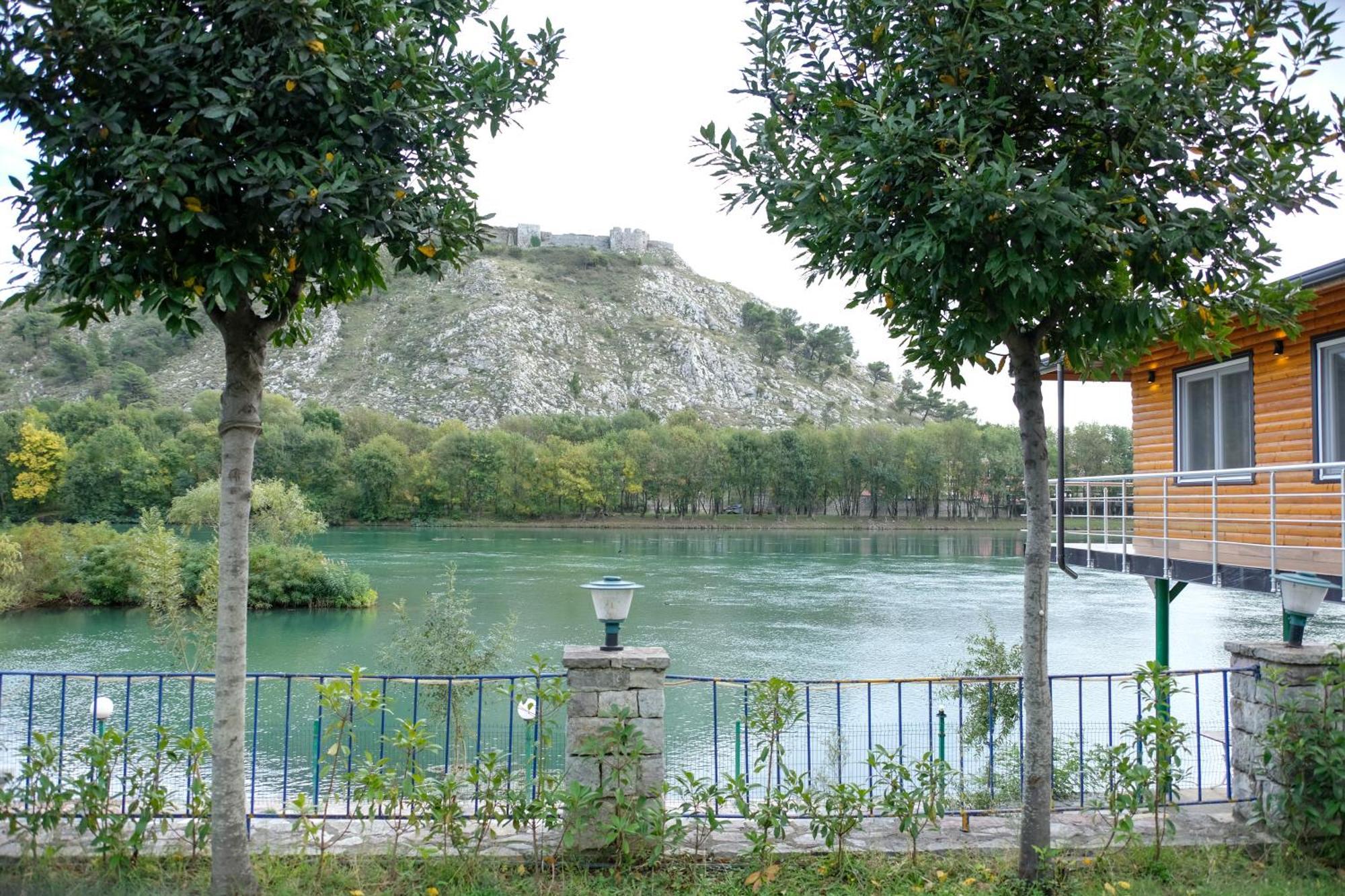Buna Park Hotel Shkodër Екстериор снимка